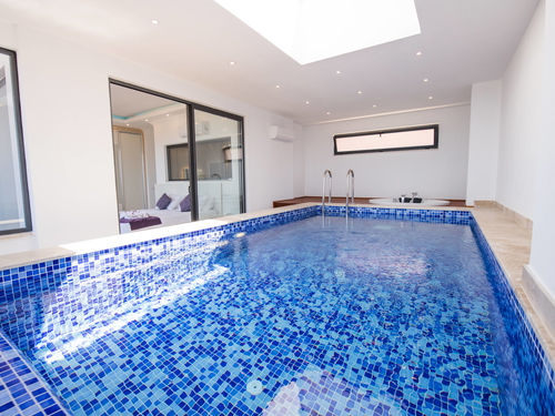  gece  -  Kasım
  | Kalkan Kördere'de Lüks ve Romantik Isıtmalı Havuzlu Villa Deneyimi